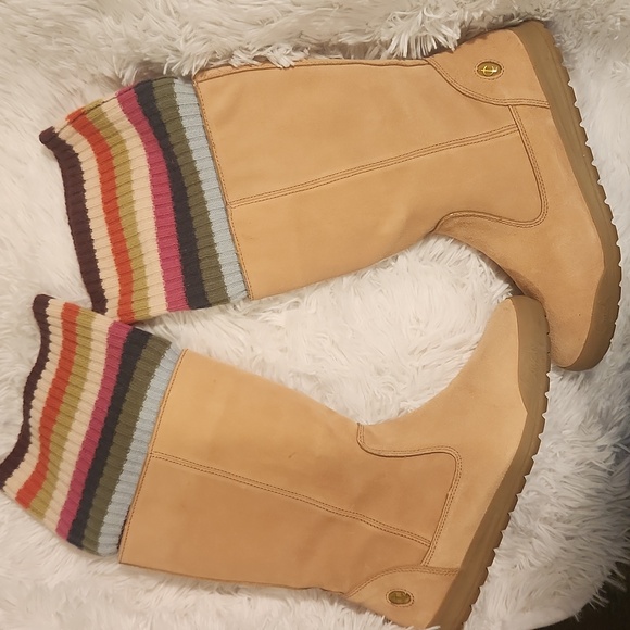 Coach Tatum Boots - Picture 3 of 9